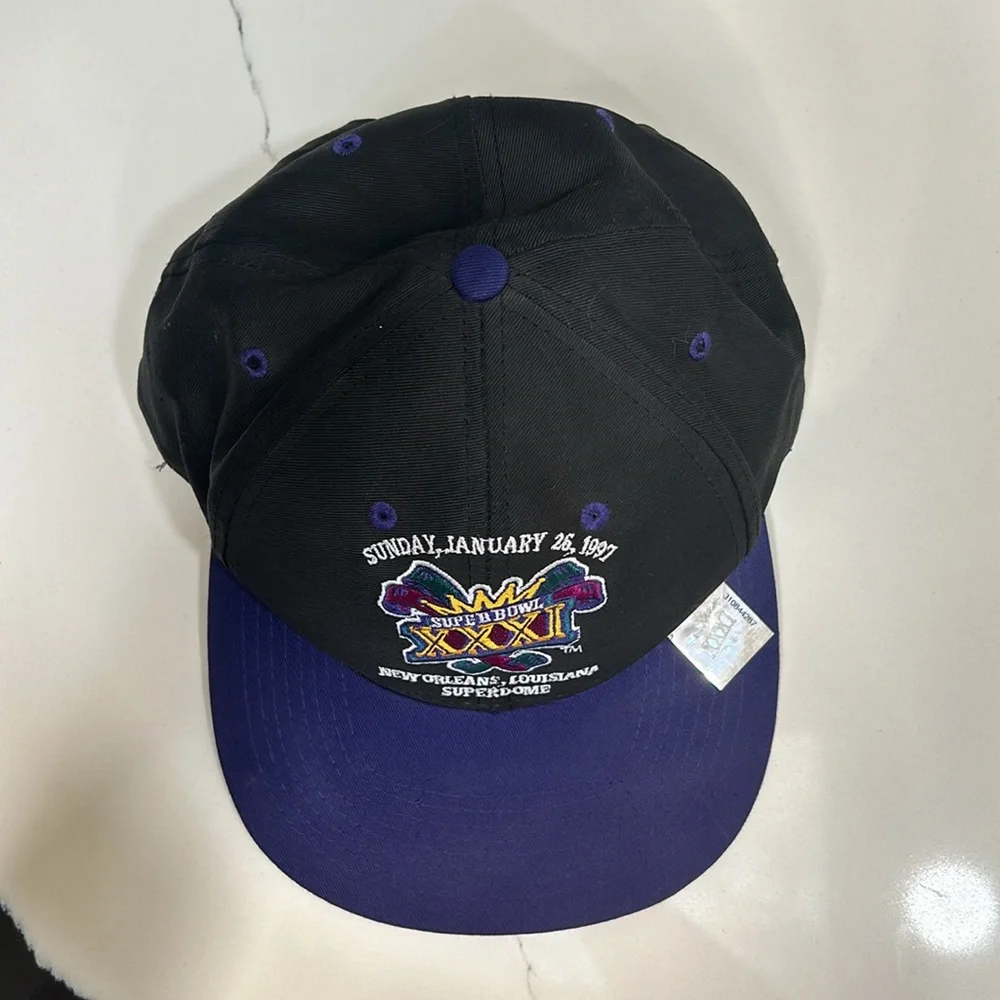 Super Bowl XXXI New Orleans Louisiana Superdome Hat NFL